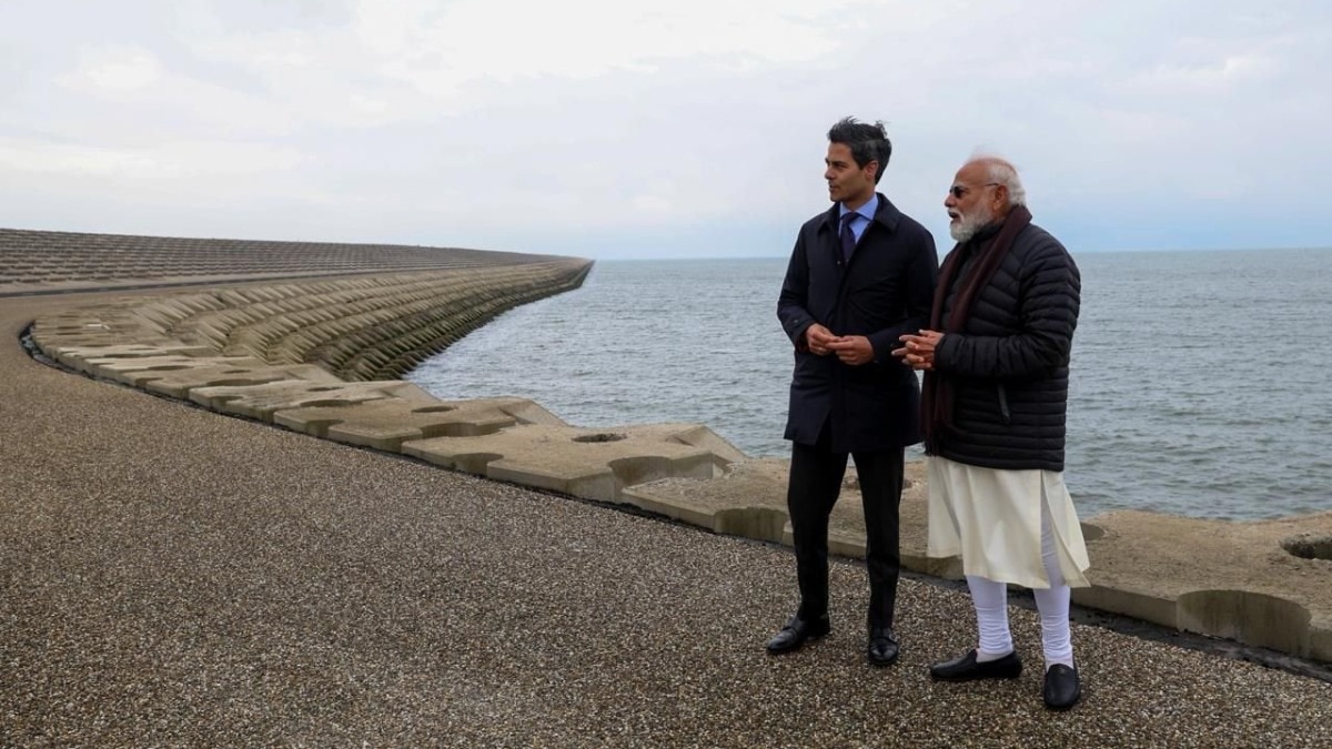 पीएम मोदी ने नीदरलैंड के पीएम रॉब जेटेन के साथ विश्व प्रसिद्ध अफ्सलाउटडाइक बांध का दौरा किया. (Photo: X/@Narendramodi)