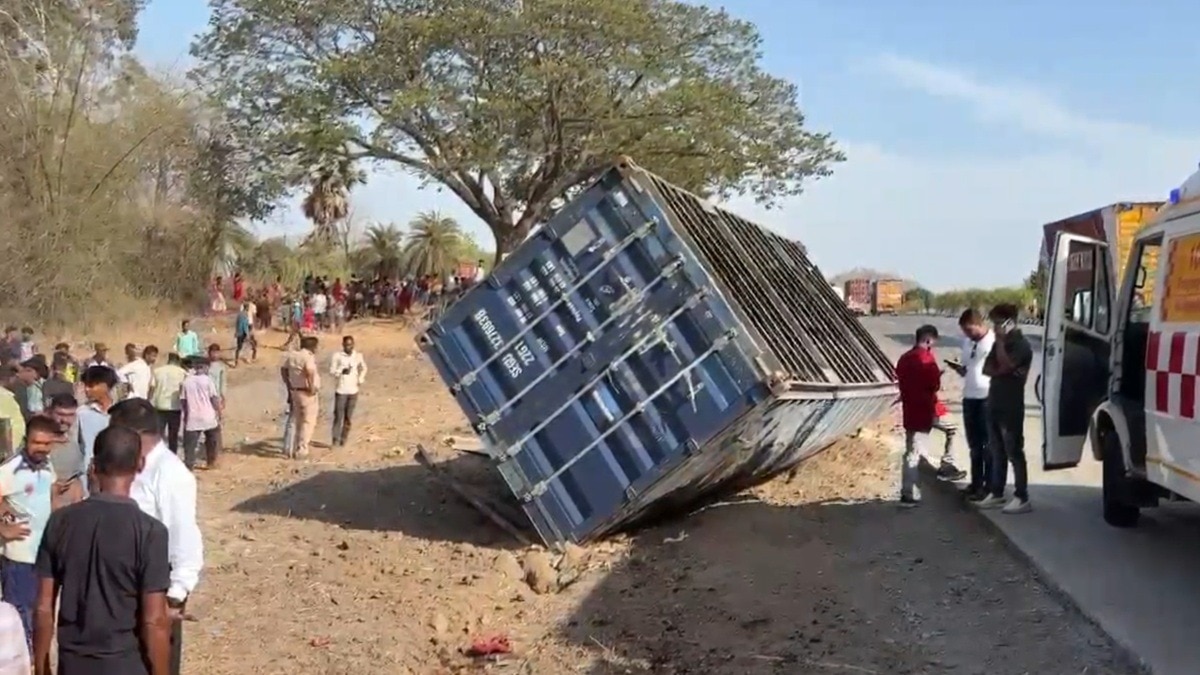 6a0b34848c4d8-13-dead--25-injured-as-speeding-container-crushes-wedding-guest-tempo-in-dahanu-184707605-16x9.jpg