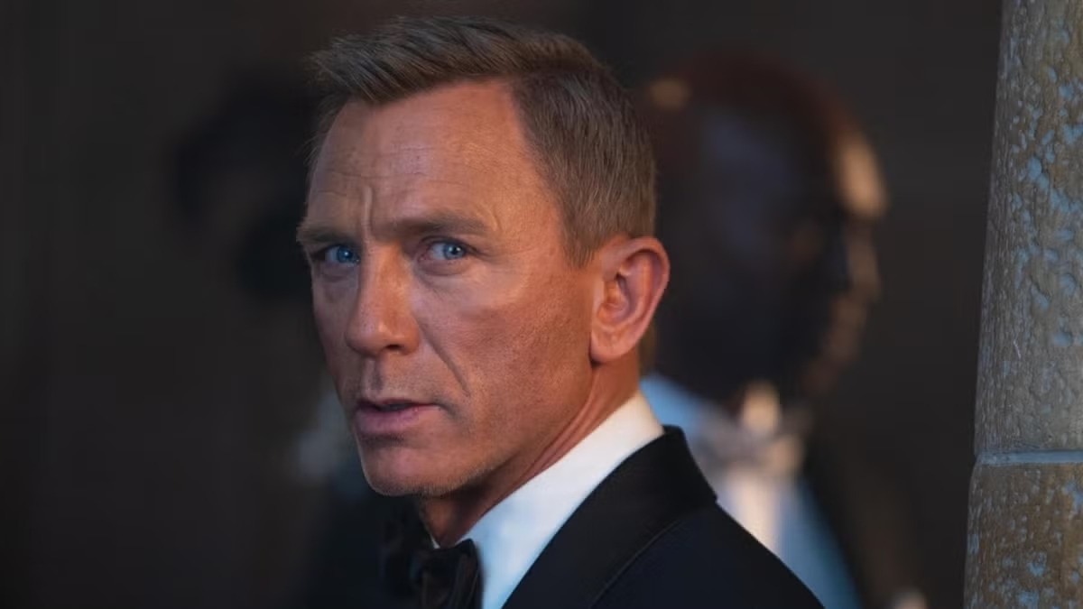 james bond daniel craig