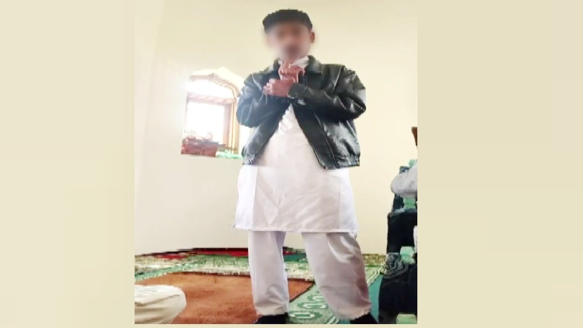 बिजनौर के हिंदू लड़के का कश्मीर में धर्मांतरण (Photo- Screengrab)
