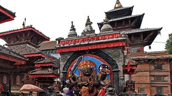 नेपाल की राजधानी काठमांडू में स्थित दरबार स्क्वॉयर नेपाल की संस्कृति को सामने रखता है.