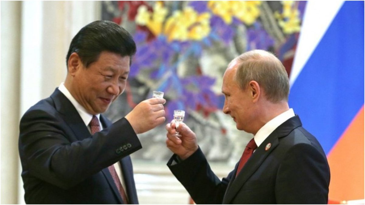 पुतिन और जिनपिंग के बीच वोदका फ्रेंडशिप चर्चा  में रहती है.  (Photo: Embassy of russia)