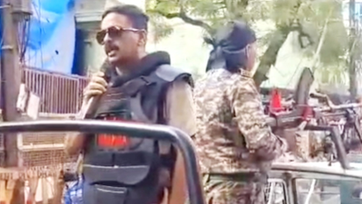 धार एसपी सचिन शर्मा के कड़े तेवर.(Photo:Screengrab)