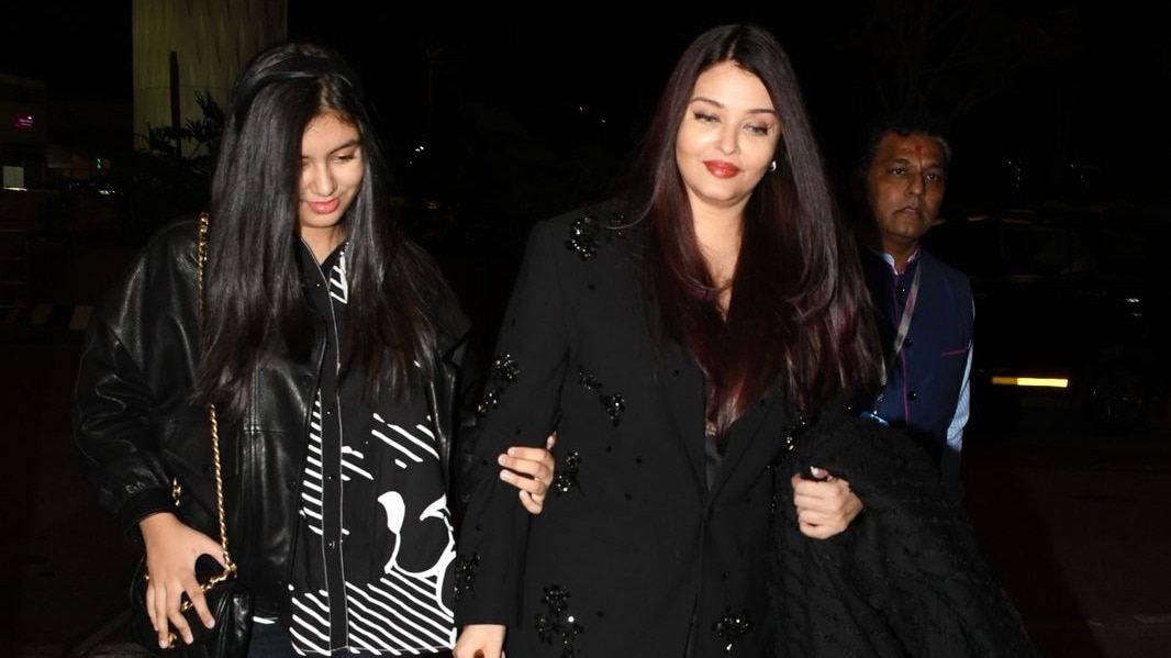 Aaradhya Bachchan, Aishwarya Rai