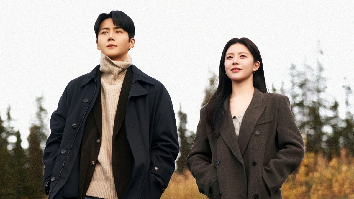 नेटफ्लिक्स शो 'कैन दिस लव बी ट्रांसलेटेड?' के एक सीन में एक्टर Kim Seon-ho और एक्ट्रेस Go Youn-jung (Photo: Screengrab)