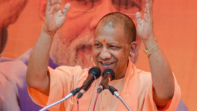 सीएम योगी ने देवरिया में विपक्ष पर जमकर निशाना साधा (File photo: ITG)