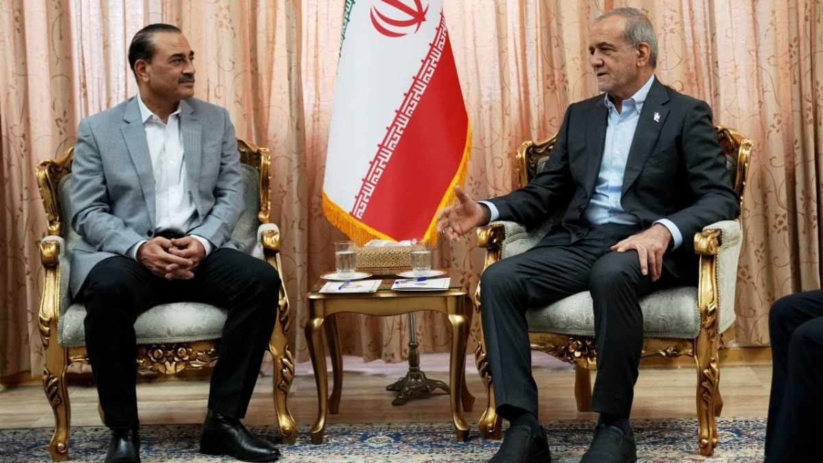 Asim Munir wit Masoud Pezeshkian meeting
