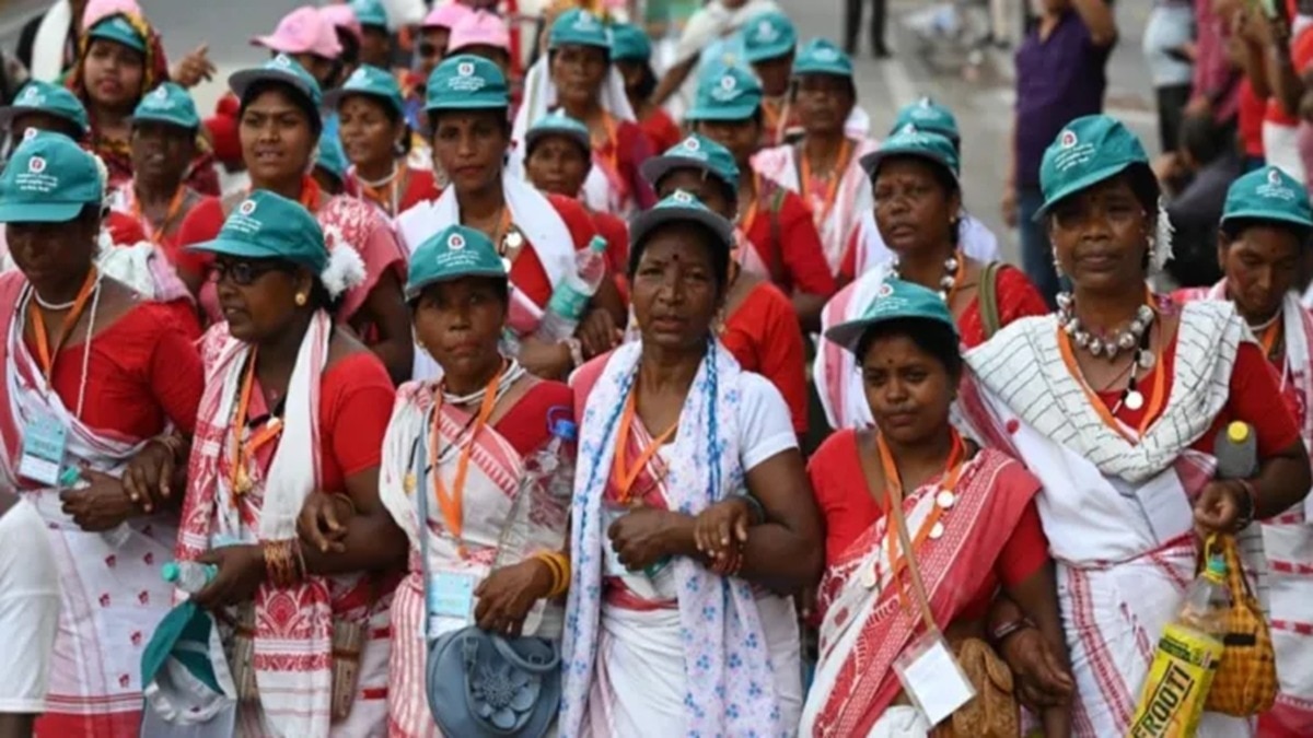 आदिवासी जननायक बिरसा मुंडा की 150वीं जयंती के अवसर पर दिल्ली में भव्य जनजातीय सांस्कृतिक समागम का आयोजन हुआ. (Photo: ITG)