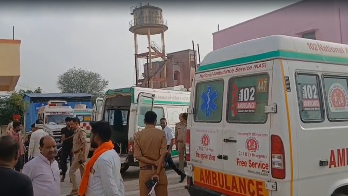 सड़क हादसे में 6 लोगों की गई जान. (Photo: Screengrabs)