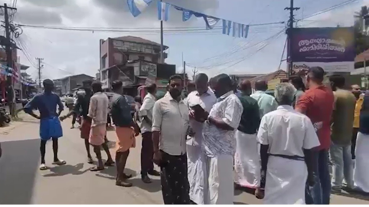 हाथी के हमले से महिला की मौत. (Photo: Screengrab)