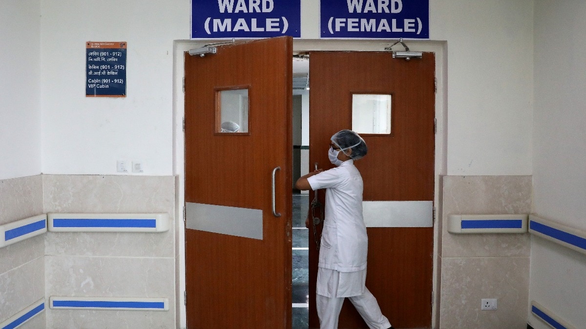 6a17205b9675a-ebola-274825199-16x9.jpg