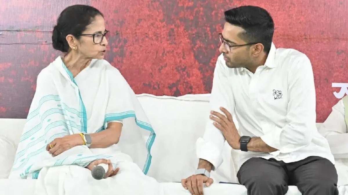 सत्ता से बाहर होने के बाद टीएमसी के भीतर घमासान लगातार बढ़ता जा रहा है. (File Photo- ITG)