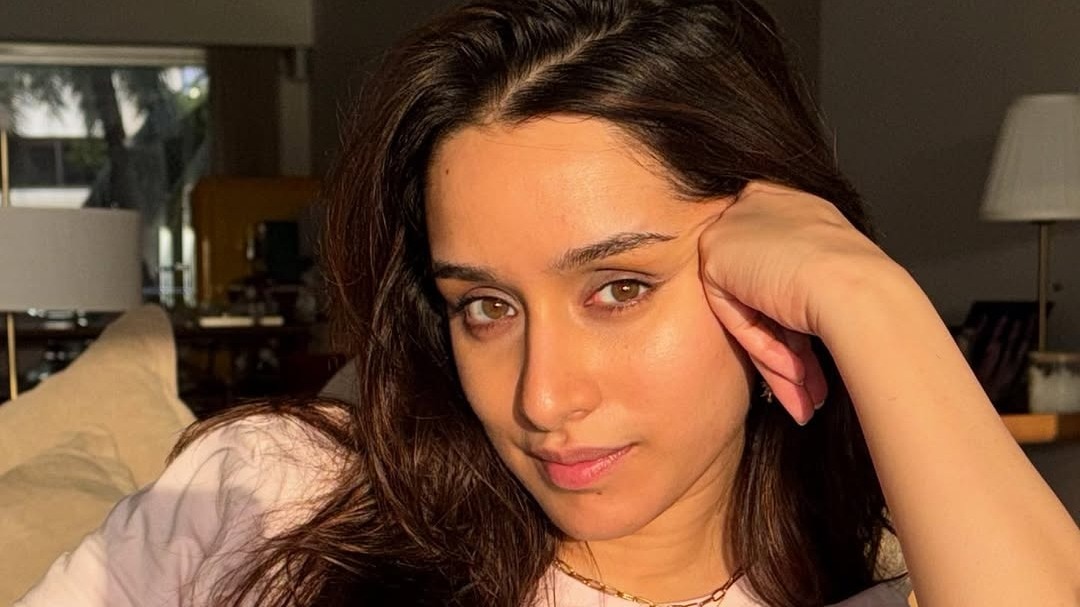 6a17c4b086571-shraddha-kapoor-midnight-dance-for-boyfriend-rahul-moody-282930778-16x9.jpg