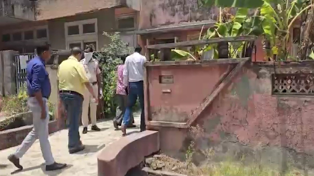 घर के अंदर मिली दो महिलाओं की लाशें (Photo:itg)