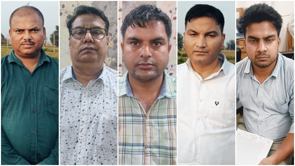 घूस लेकर भाग रहा था अधिकारी.(Photo: Santos k Sarmaa/ITG)