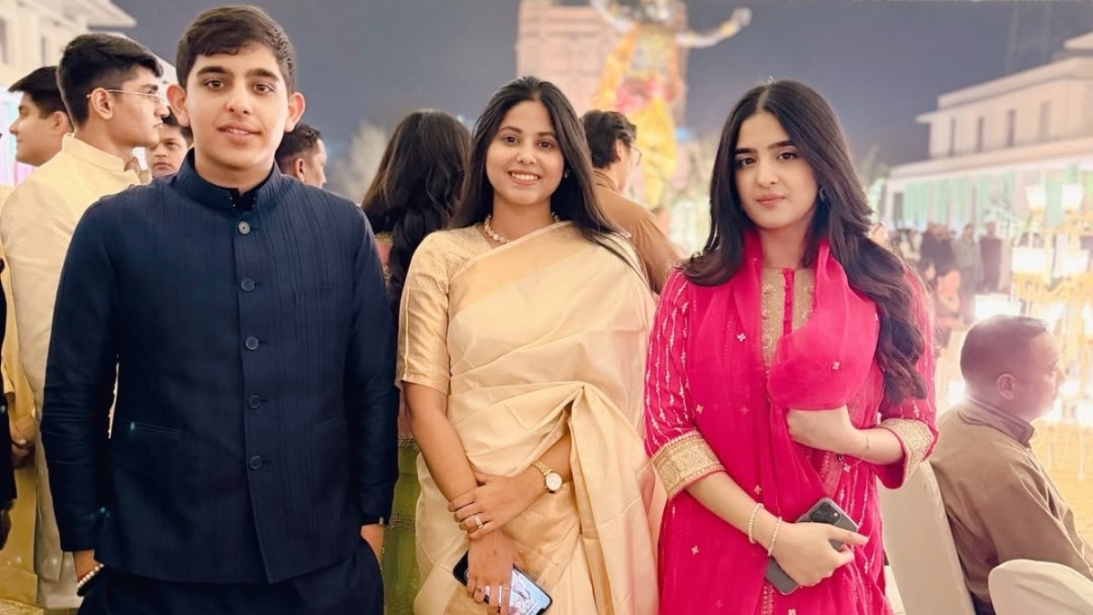 Akhilesh Yadav Daughter (Photo: Instagram/@ipriyasarojmp)