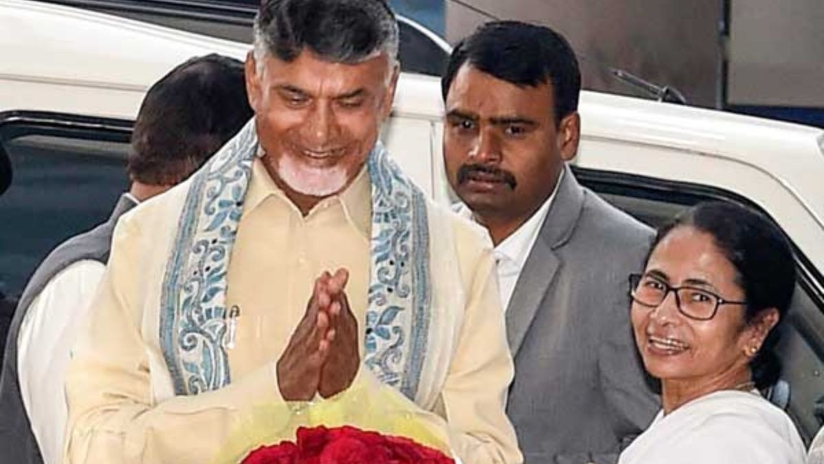क्षेत्रीय दलों ने की कमाई में 52 फीसदी की गिरावट. (File photo: ITG)