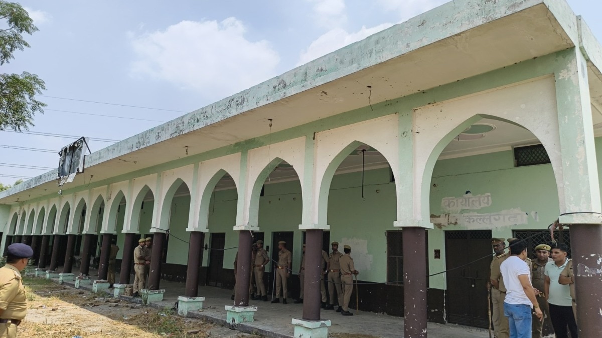 District administration demolished illegal madarasa in Dasna area