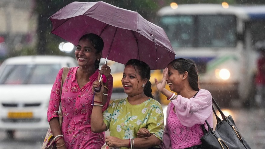 पश्चिमी विक्षोभ से मौसम में बड़ा बदलाव (PTI Photo)