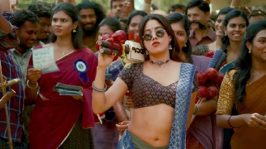 इंटीमेसी को लेकर जाह्नवी का पुराना इंटरव्यू वायरल (Photo: Peddi Movie Still)