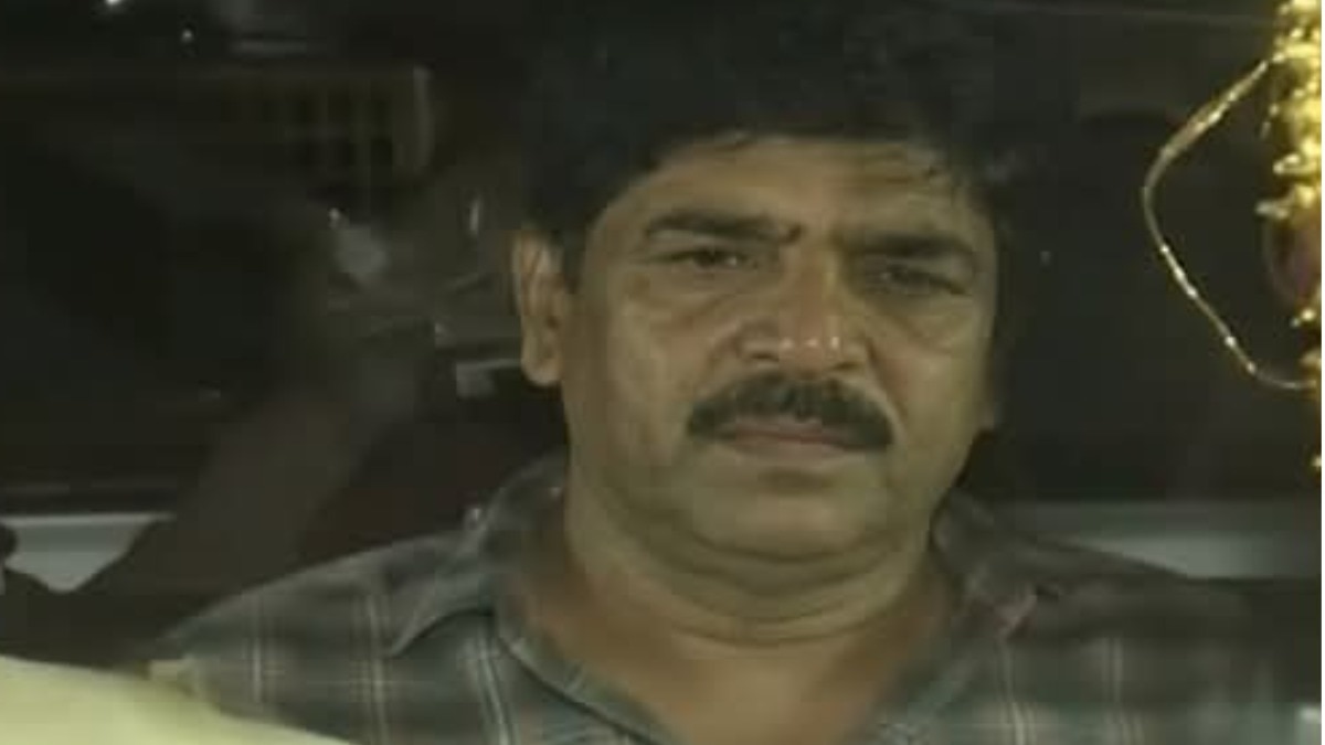 Saokat Molla