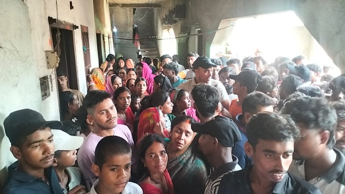 पिता ने रेत डाला 3 बेटियों की गला, झारखंड के गिरिडीह में खौफ