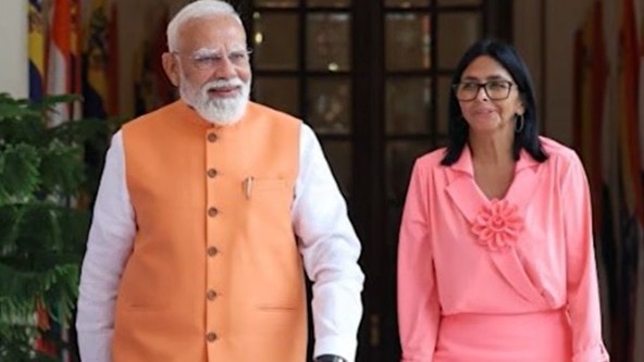भारत से तेल खरीद की उम्मीद लेकर भारत आईं डेल्सी रोड्रिगेज (Photo: ITG)