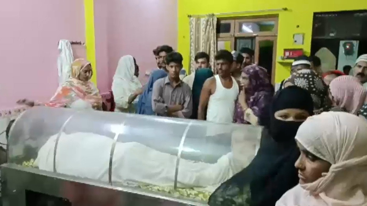 बेटी के निकाह के दिन उठी पिता की अर्थी, दूल्हा बोला-'हम बेगु