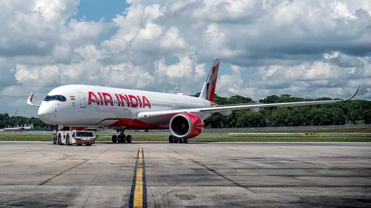 Air India: प्लाइट में नहीं लेंगे खाना तो किराया भी कम! एअर इ