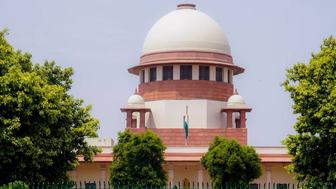 सऊदी अरब के छात्र का रिजल्ट, SC का नोटिस! CBSE रिजल्ट पर बवाल
