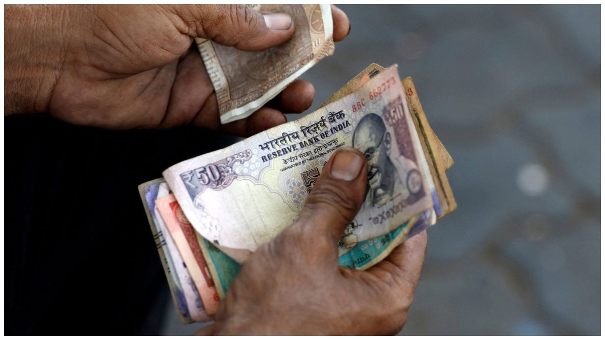 अब आएंगे प्लास्टिक के नोट? जो ना फटेंगे, ना पानी म