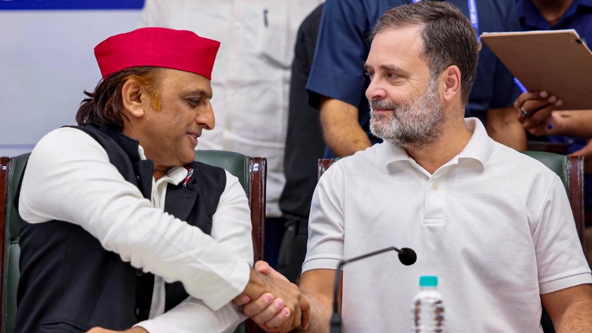 दिल्ली के मंथन से UP के लिए क्या संदेश? अखिलेश ने 