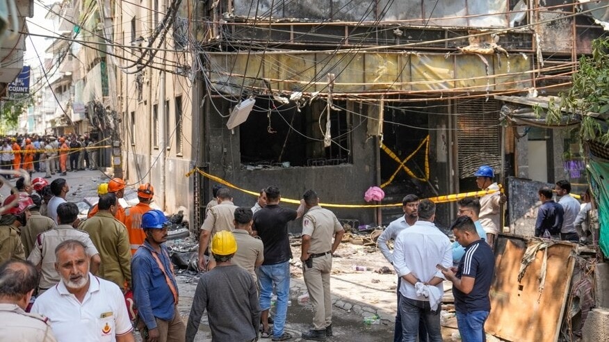 जांच रिपोर्ट के आधार पर दोनों पब्लिक हेल्थ इंस्पेक्टरों को जिम्मेदार माना गया है. (File Photo- PTI)