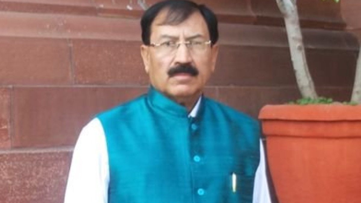 ममता के बचे-खुचे गुट का एक और विकेट डाउन, बागी गुट के साथ आए