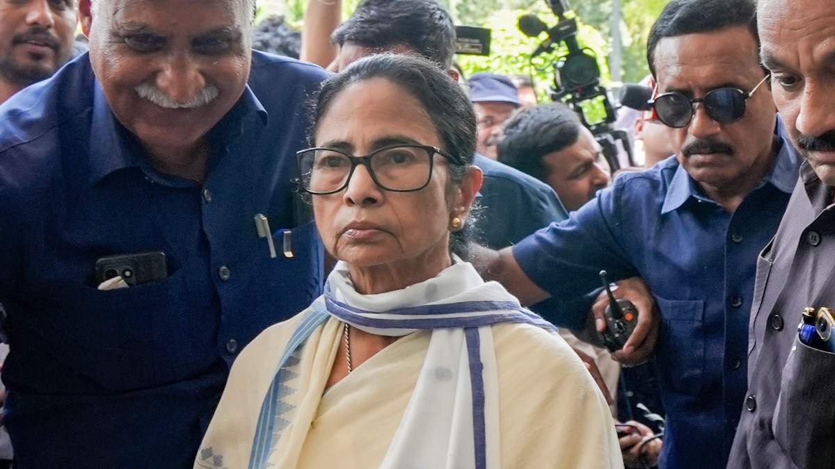 ममता बनर्जी के खिलाफ कोलकाता में FIR दर्ज की गई है (Photo: PTI)