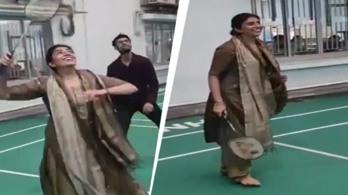 क्रिकेटर जडेजा की पत्नी का बैडमिंटन अवतार.  (Photo: Screengrab)