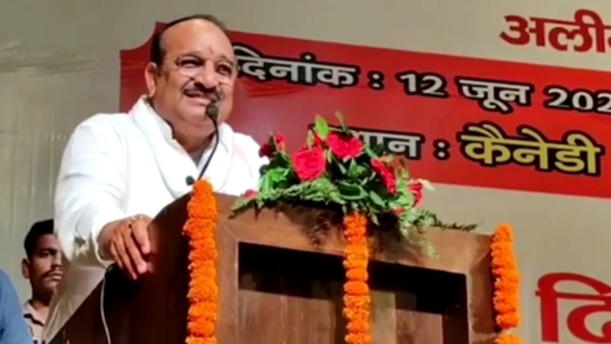 मंत्री दिनेश प्रताप सिंह ने सोशल मीडिया पर डाला पोस्ट.(Photo:ITG)