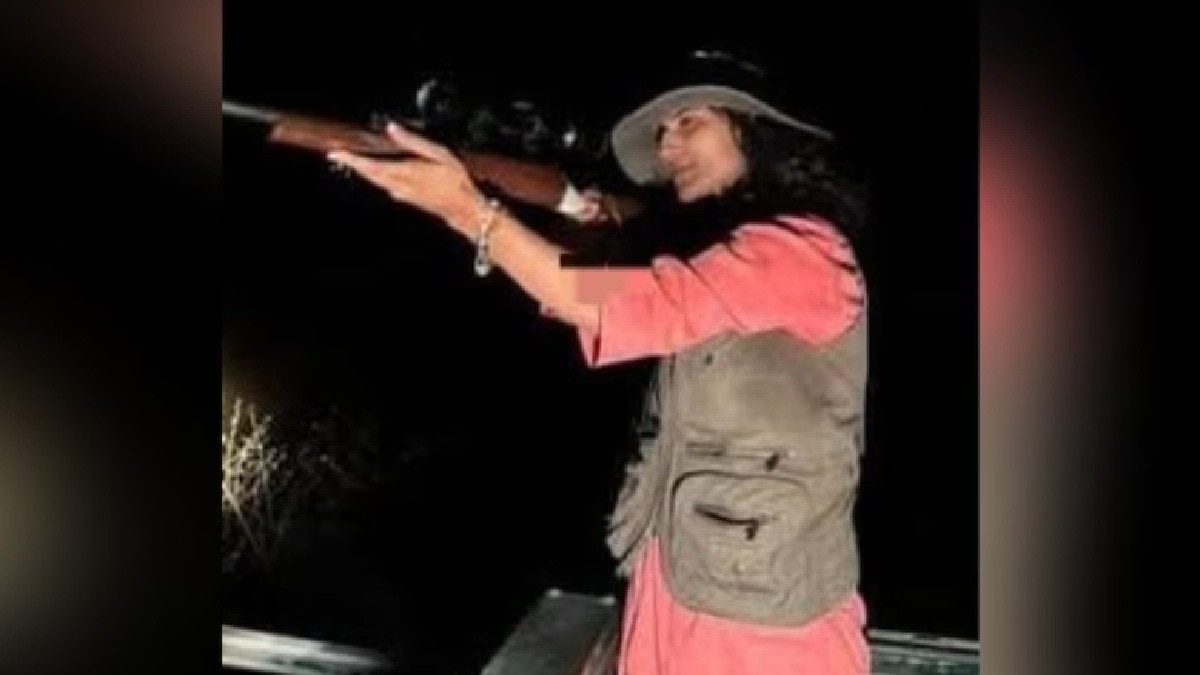Royal family feud turns bloody: Woman shoots husband's second wife inside fort