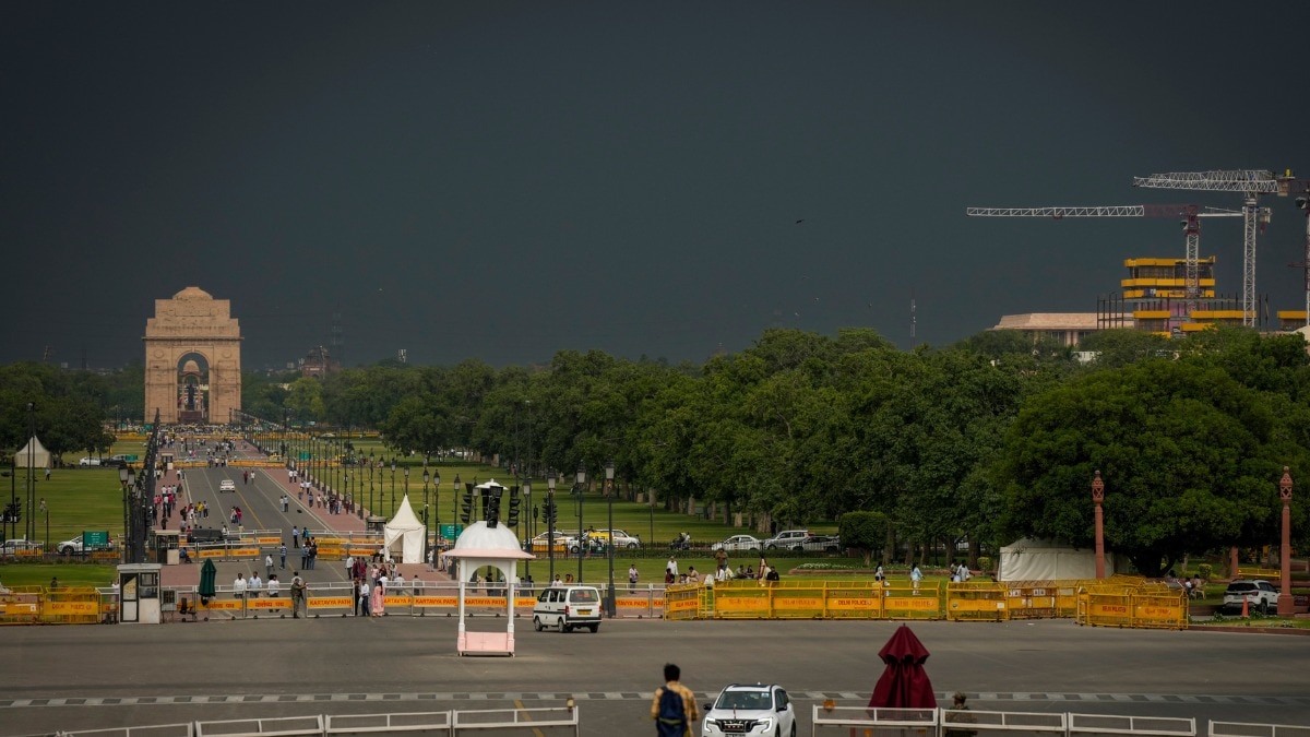 दिल्ली, पंजाब, हरियाणा और राजस्थान में बारिश के आसार (Photo: PTI)