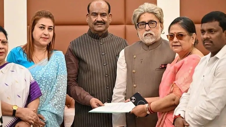 टीएमसी के बागी सांसदों को एनसीपीआई में विलय (Photo-PTI)