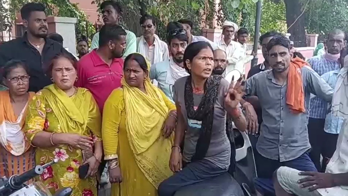 गोली मारकर युवक की हत्या. (Photo: Screengrab)