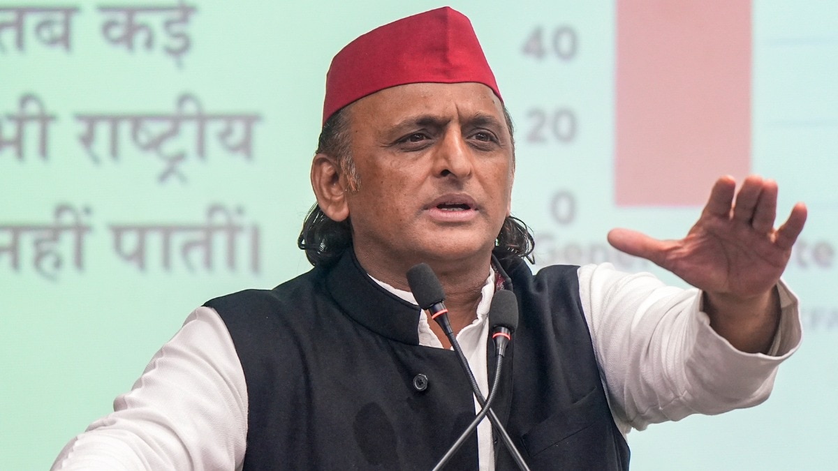 अखिलेश यादव की सपा में बड़ी टूट होगी, ऐसे दावा ओपी राजभर ने किया है  (File Photo: PTI)