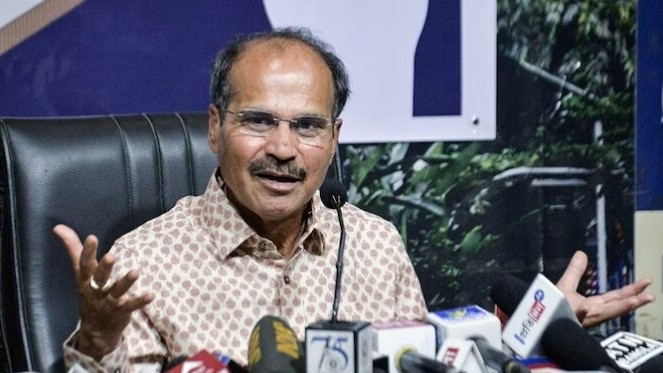अधीर रंजन चौधरी ने कहा कि बंगाल की पहचान कभी संकीर्ण सोच वाली नहीं रही. (File Photo- PTI)