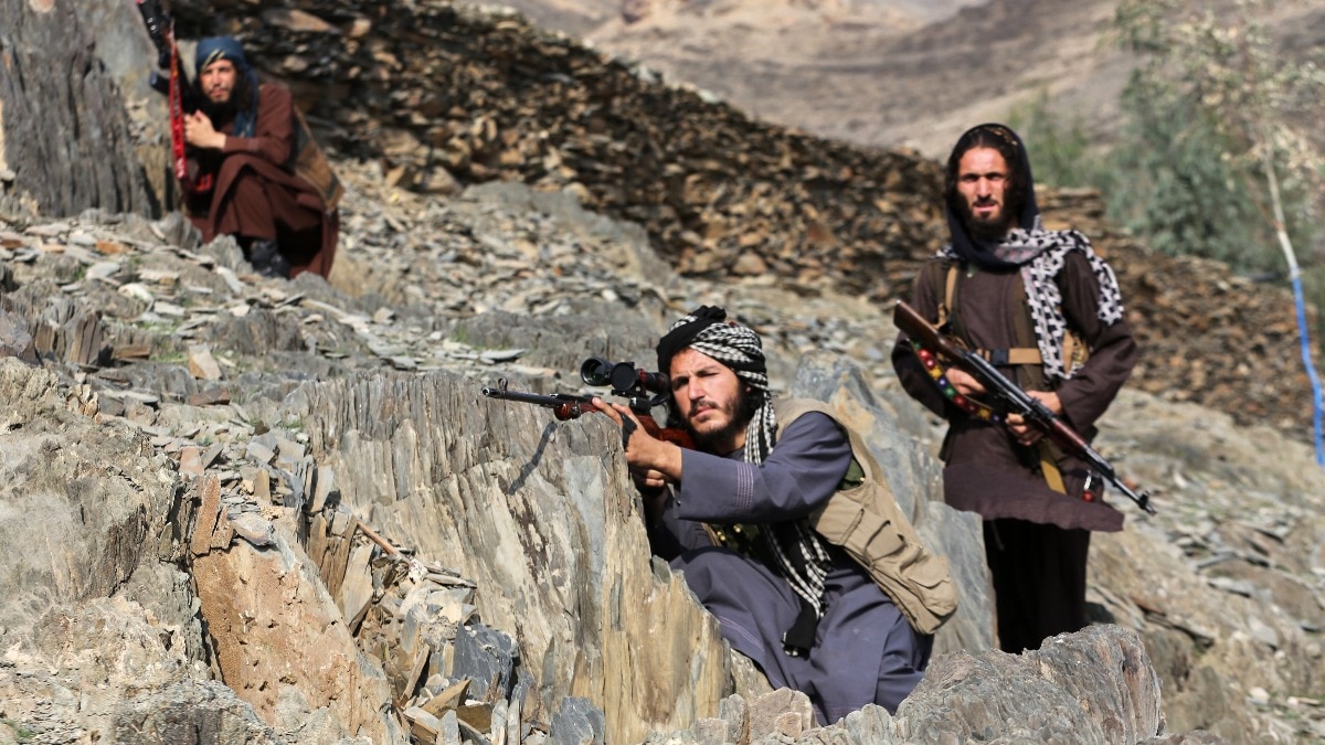 अफगानिस्तान ने PAK को जवाब दिया है. (File Photo: AP)