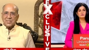 'राम मंदिर में मैनेजमेंट का पूरा स्ट्रक्चर बदलने की जरूरत', चंदा विवाद पर नृपेंद्र मिश्र से Exclusive बातचीत