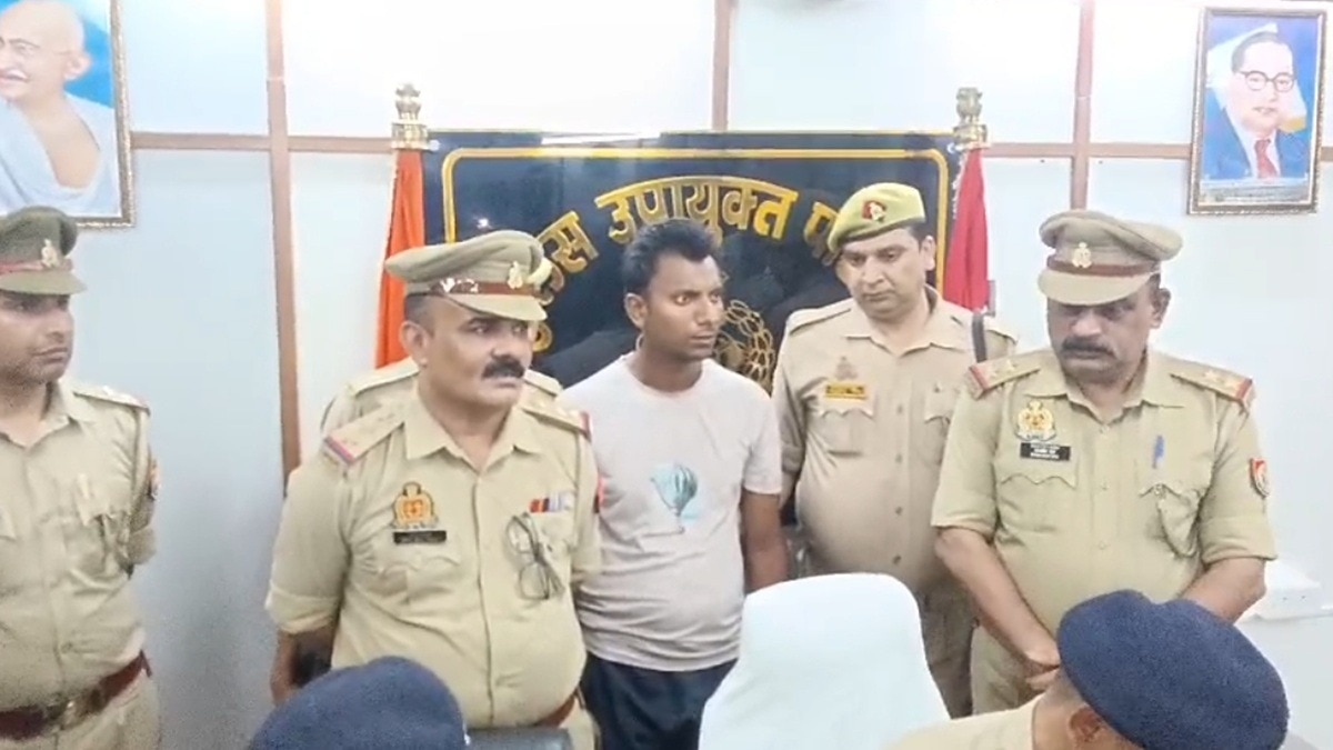 राह चलती लड़कियों पर केमिकल फेंकने वाला गिरफ्तार (Photo: itg)