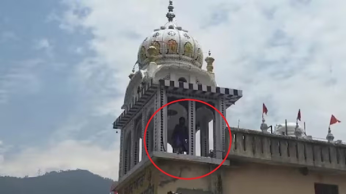 रुद्रप्रयाग में नीचे उतरे तीसरे निहंग (Photo: itg)