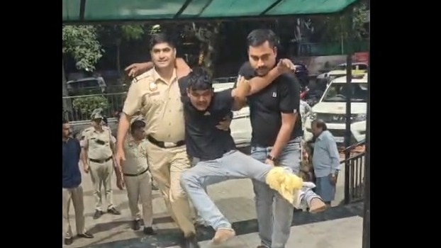 आरोपी ने कबूल किया कि उसने बच्ची को फुटपाथ से अगवा किया. Photo ITG