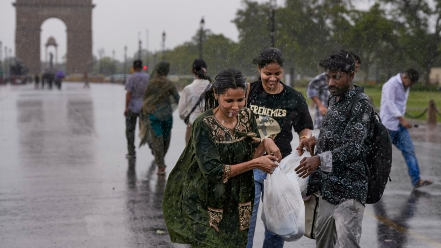 6a3b2833b334e-delhi-monsoon-244325828-16x9.png