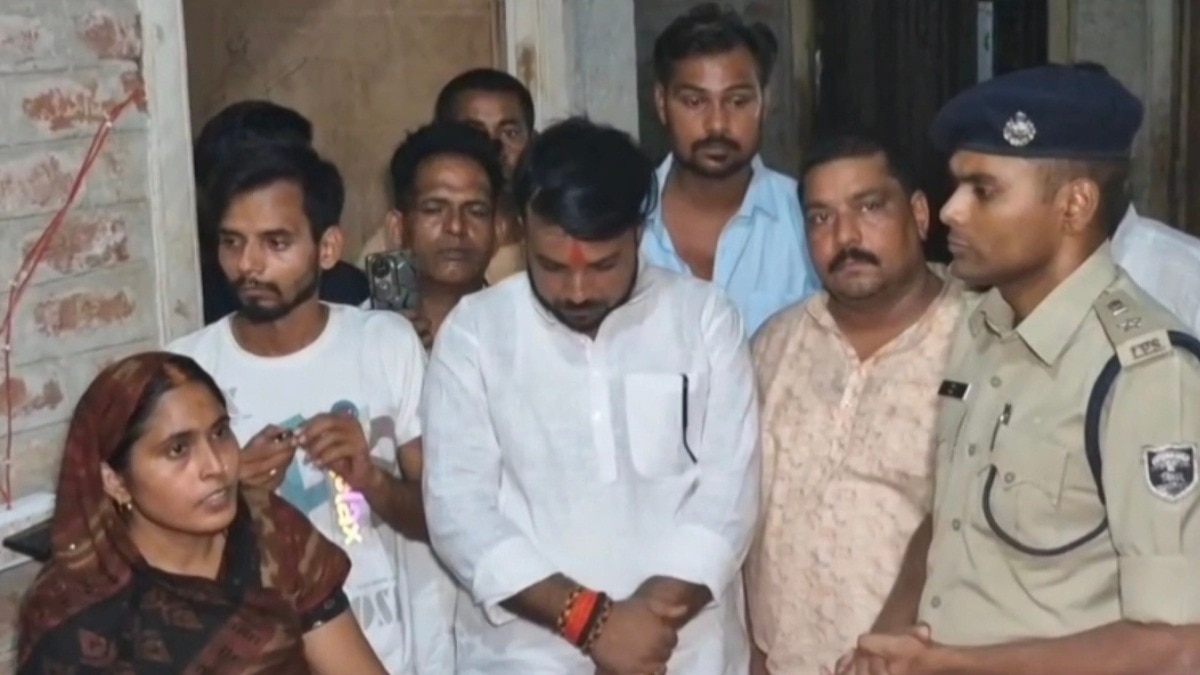 एसपी की मुलाकात के दौरान परिवार ने रखी अपनी मांग (Photo: ITG)